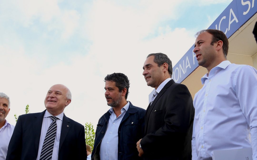 http://www.infocampo.com.ar/wp-content/uploads/2017/04/zona-franca-villa-constituci%C3%B3n-1080x675.jpg