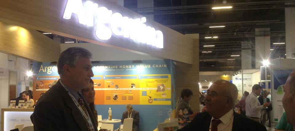 Apimondia Argentina stand