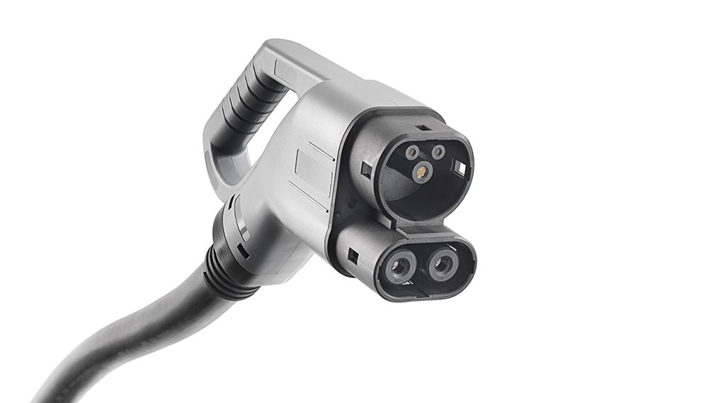 Volvo Trucks presentó el primer camión totalmente eléctrico 3 charging systems CCS DC
