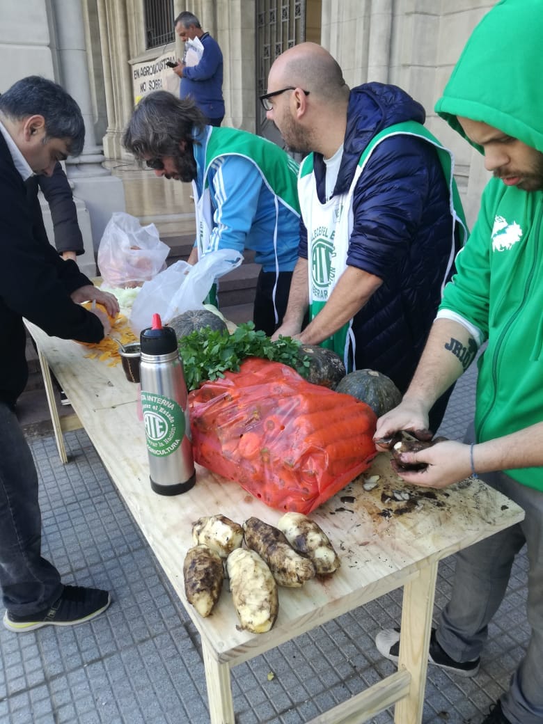 Nuevo reclamo en Agroindustria por 1.200 despidos: "Hay mucha angustia" 2 WhatsApp Image 2018 08 17 at 13.42.15