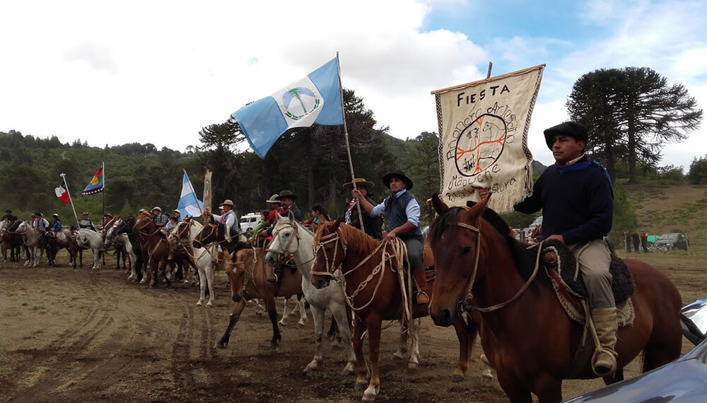 Mapuches a caballo