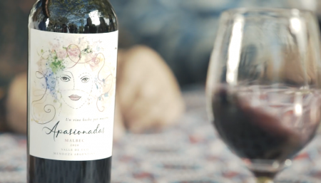 Crearon el primer vino hecho 100% por mujeres y ya tienen su lote para conquistar el mercado local