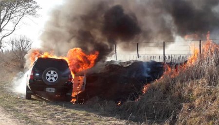 Incendio de auto