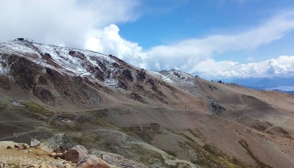 Cayo nieve en el Cerro Catedral