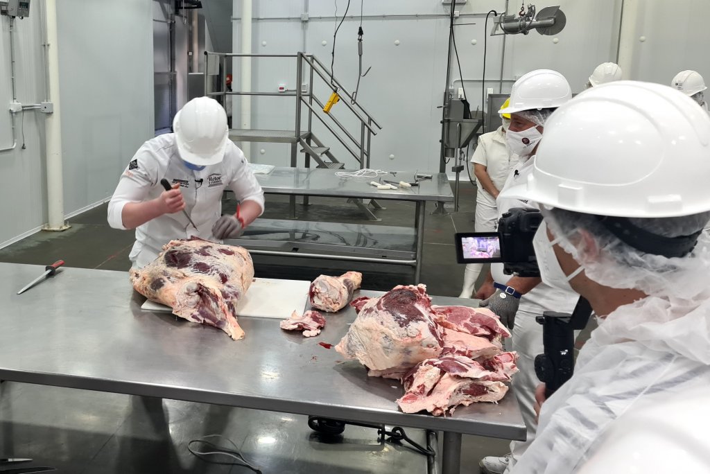 Escuela Argentina de Oficios de la Carne2