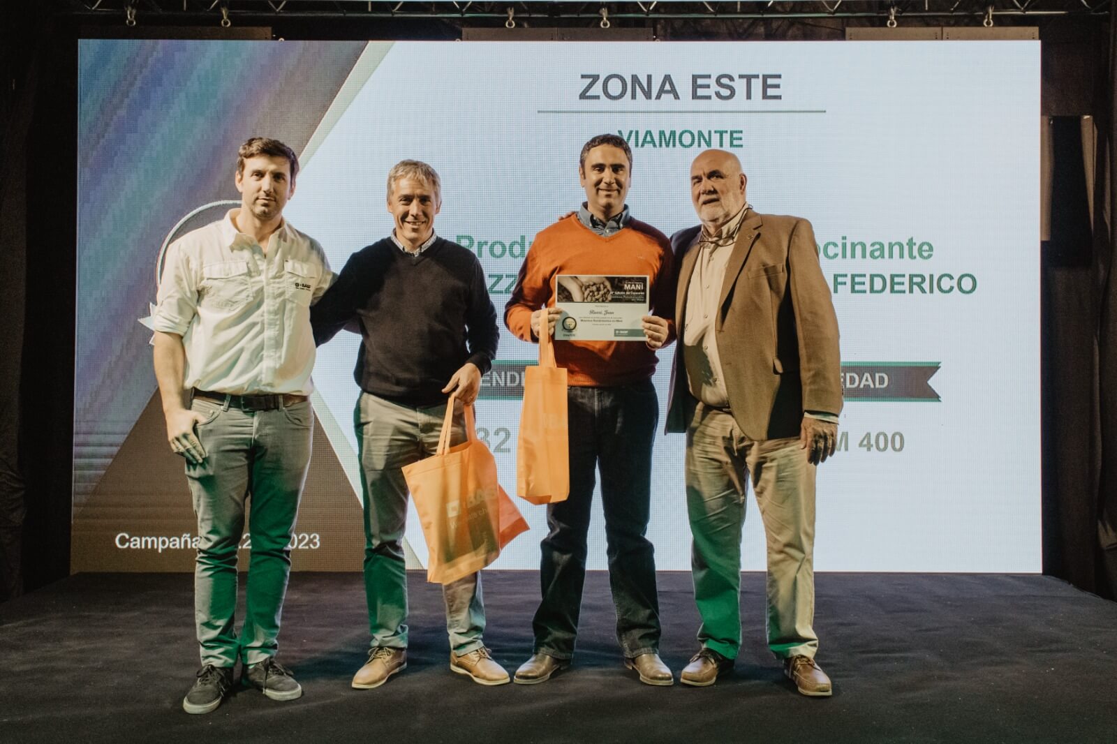 El maní campeón de la cosecha 2022/23 rindió 5.132 kilos por hectárea 2 Ganadores Maximos Rendimientos 2