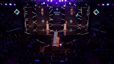 Massa y Milei se enfrentaron en el último debate presidencial antes del balotaje. (Foto: Camila Godoy - Télam)