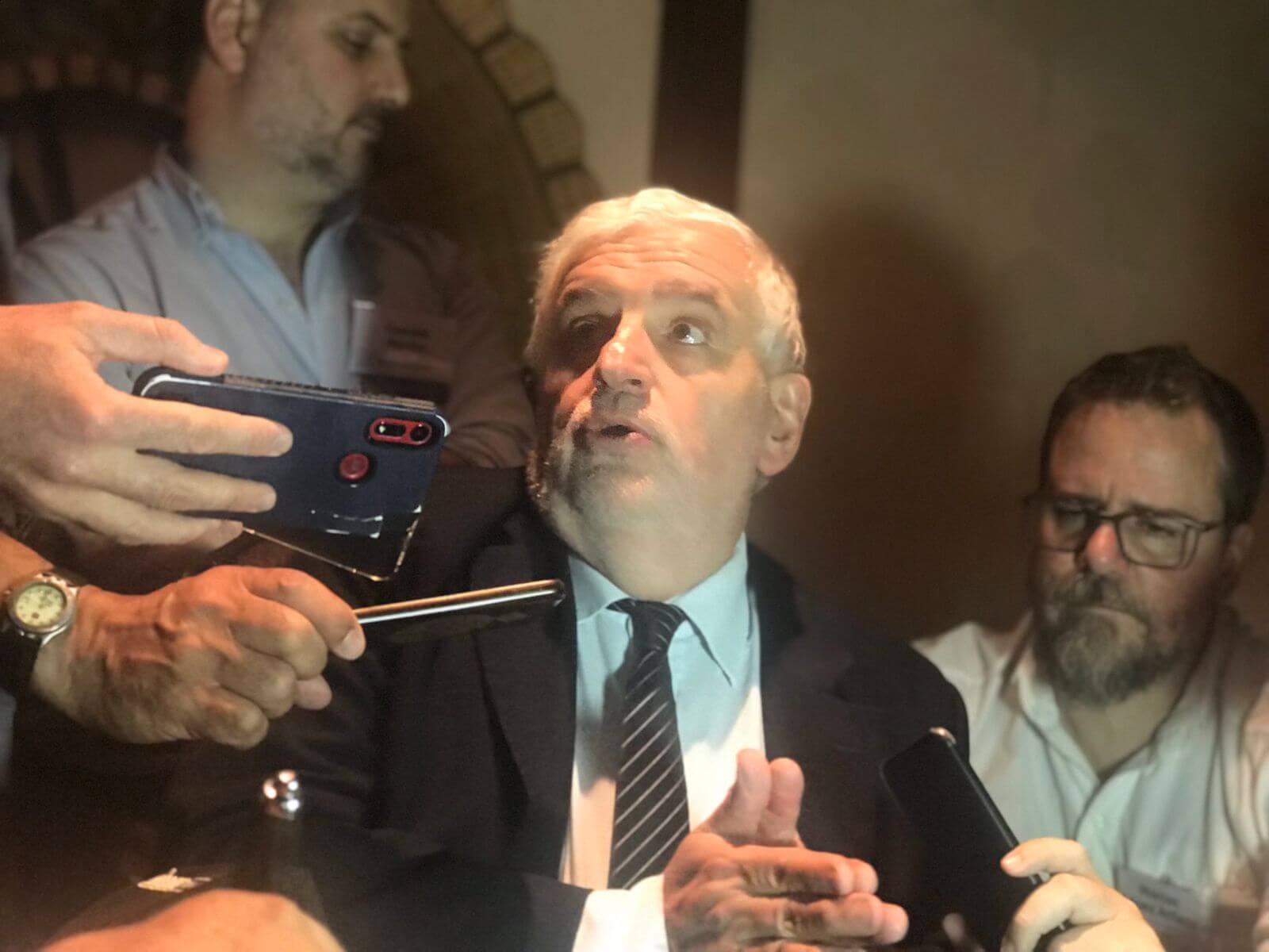 Ante los empresarios más importantes del agro, Fernando Vilella presentó su equipo y su plan de trabajo 1 Vilella conferencia