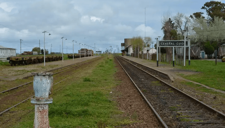 El ferrocarril de General Guido (Imagen de www.conocelaprovincia.com.ar)