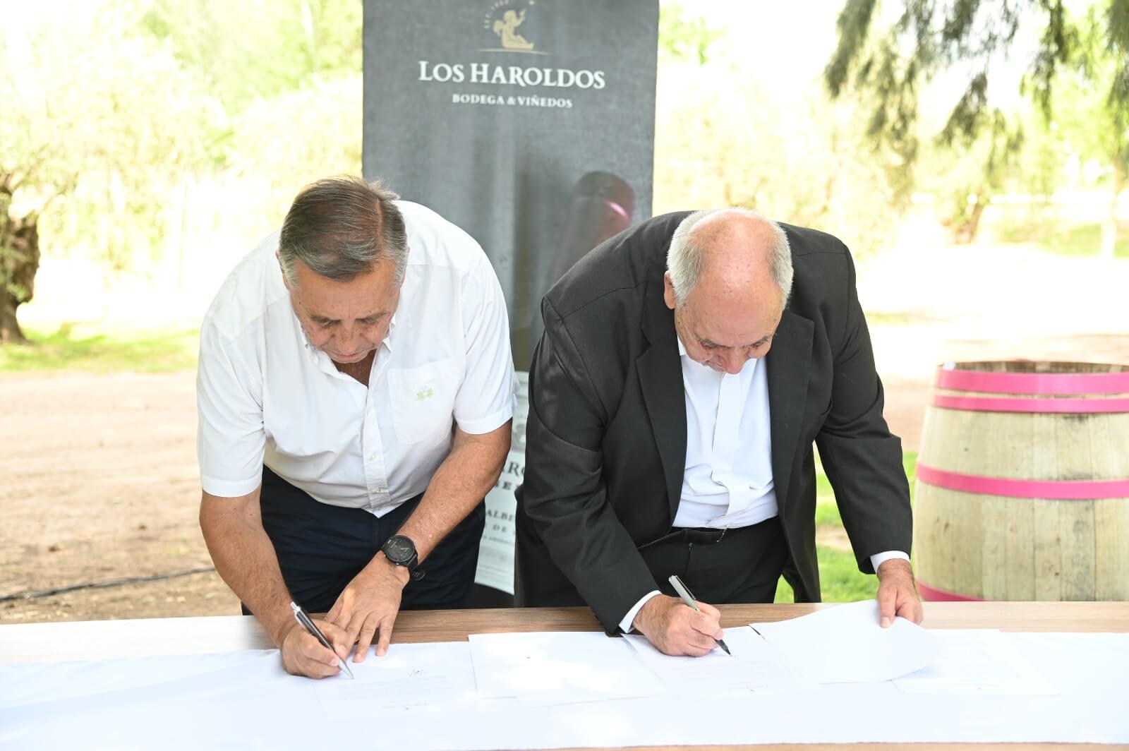 Los bonos verdes llegaron al vino: primera emisión de Argentina en Mendoza 1 los haroldos y cornejo