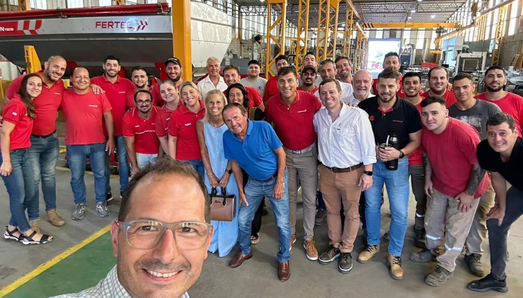 Maquinaria agrícola: una fábrica de sembradoras histórica compró una empresa de fertilizadoras