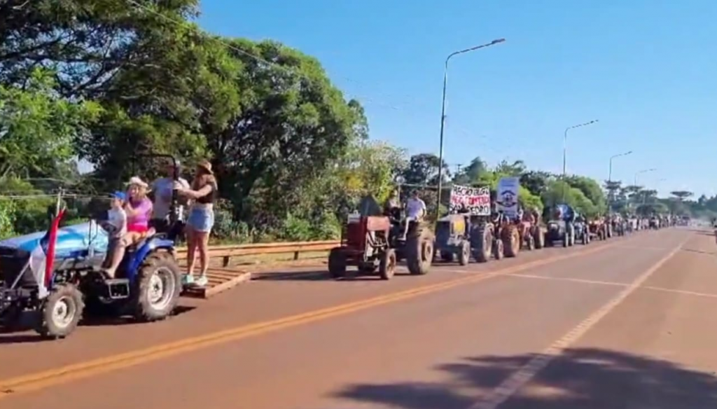 El tractorazo de la yerba mate: masivo reclamo de productores en Misiones