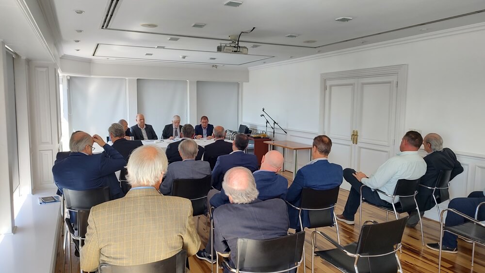 Con la presencia de Fernando Vilella, el IPCVA renovó su consejo de representantes 1 Asamblea IPCVA 1