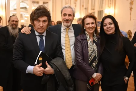 Milei Epstein Mondino Petovello