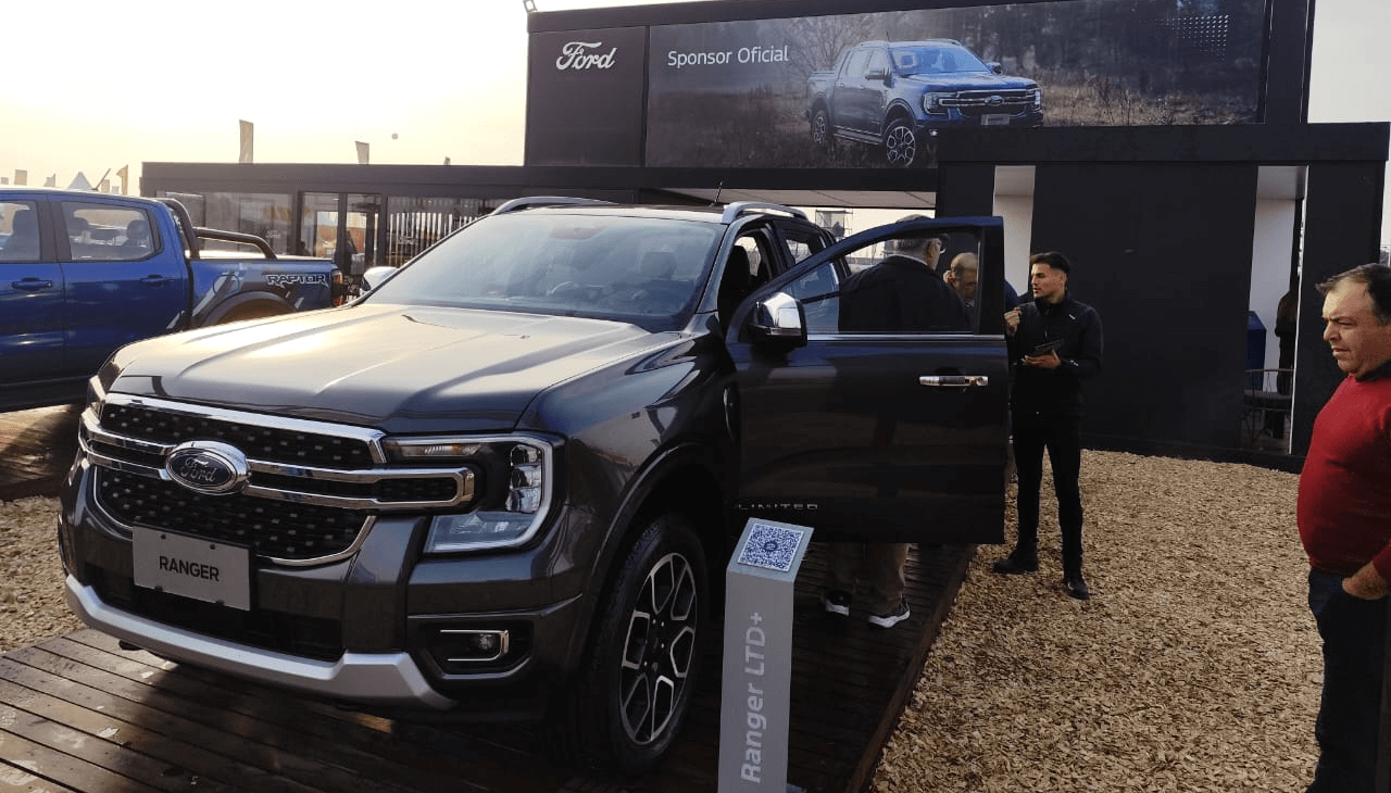 Híper conectada y con “inteligencias semiautónomas”: la pick-up que sorprendió en Agroactiva 2024 1 ford ranger 2024 agroactiva