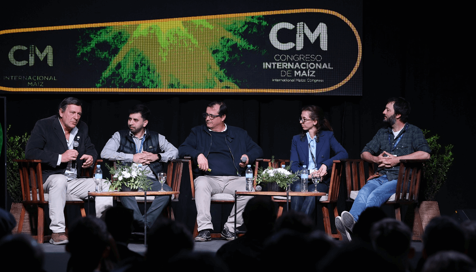 ¿Cómo enfrentar a la chicharrita?: el Congreso Internacional de Maíz dejó algunas señales optimistas 3 congreso maiz panel zerboni