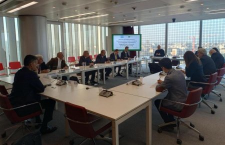 De Córdoba a Italia: una misión empresarial, con protagonismo de la maquinaria agrícola 2 Encuentro con autoridades de la Regione Piemonte