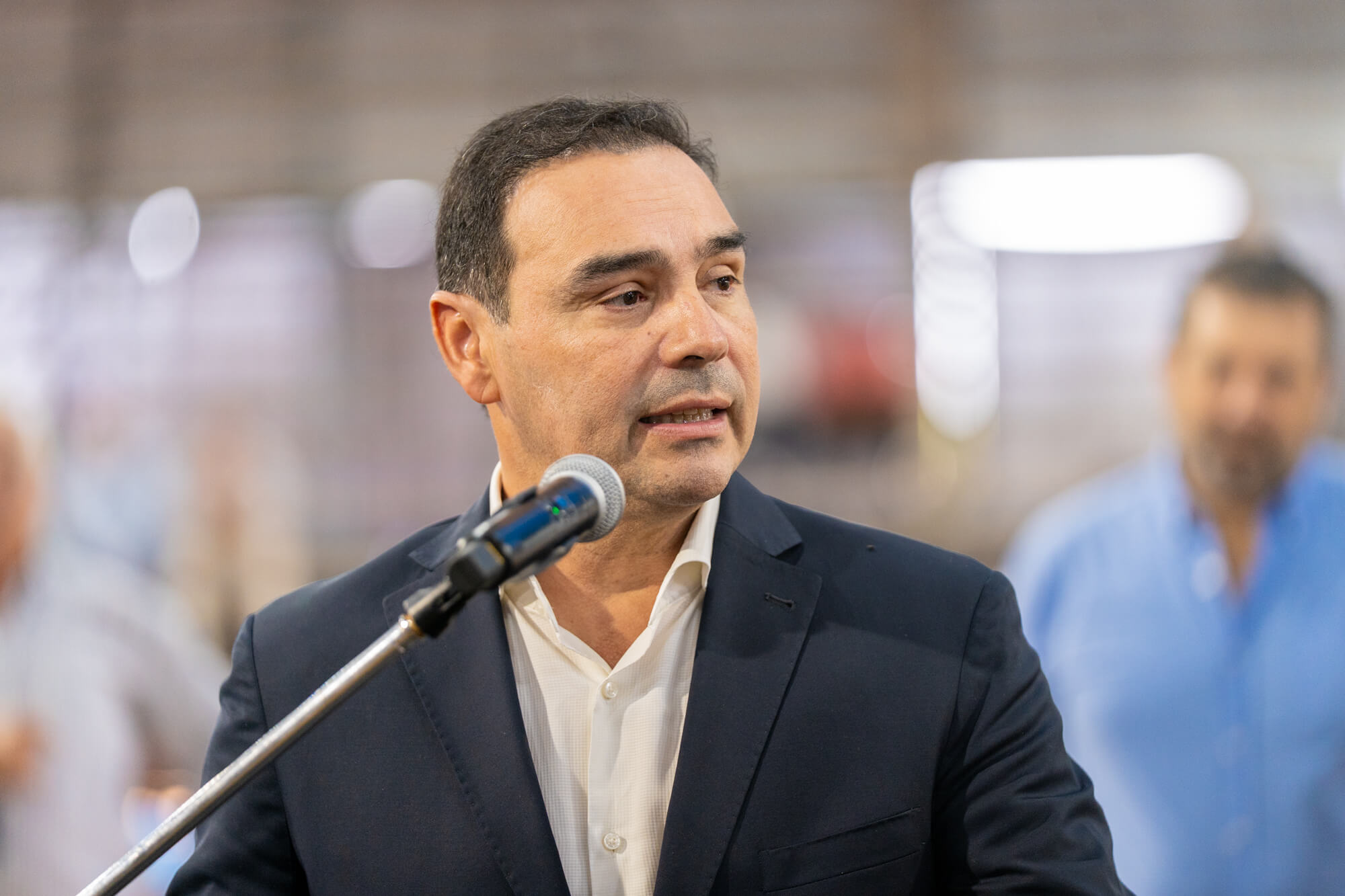 Descargar imagen de Gustavo Valdes