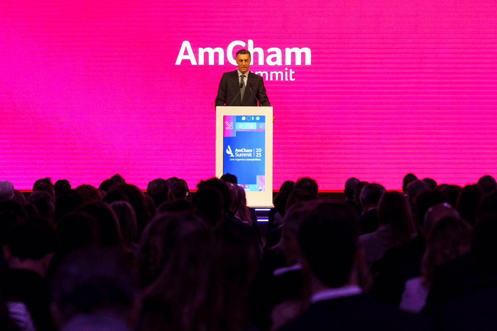 “Si queremos una Argentina con futuro, debemos trabajar para recuperar su competitividad” 2 amcham summit 2025