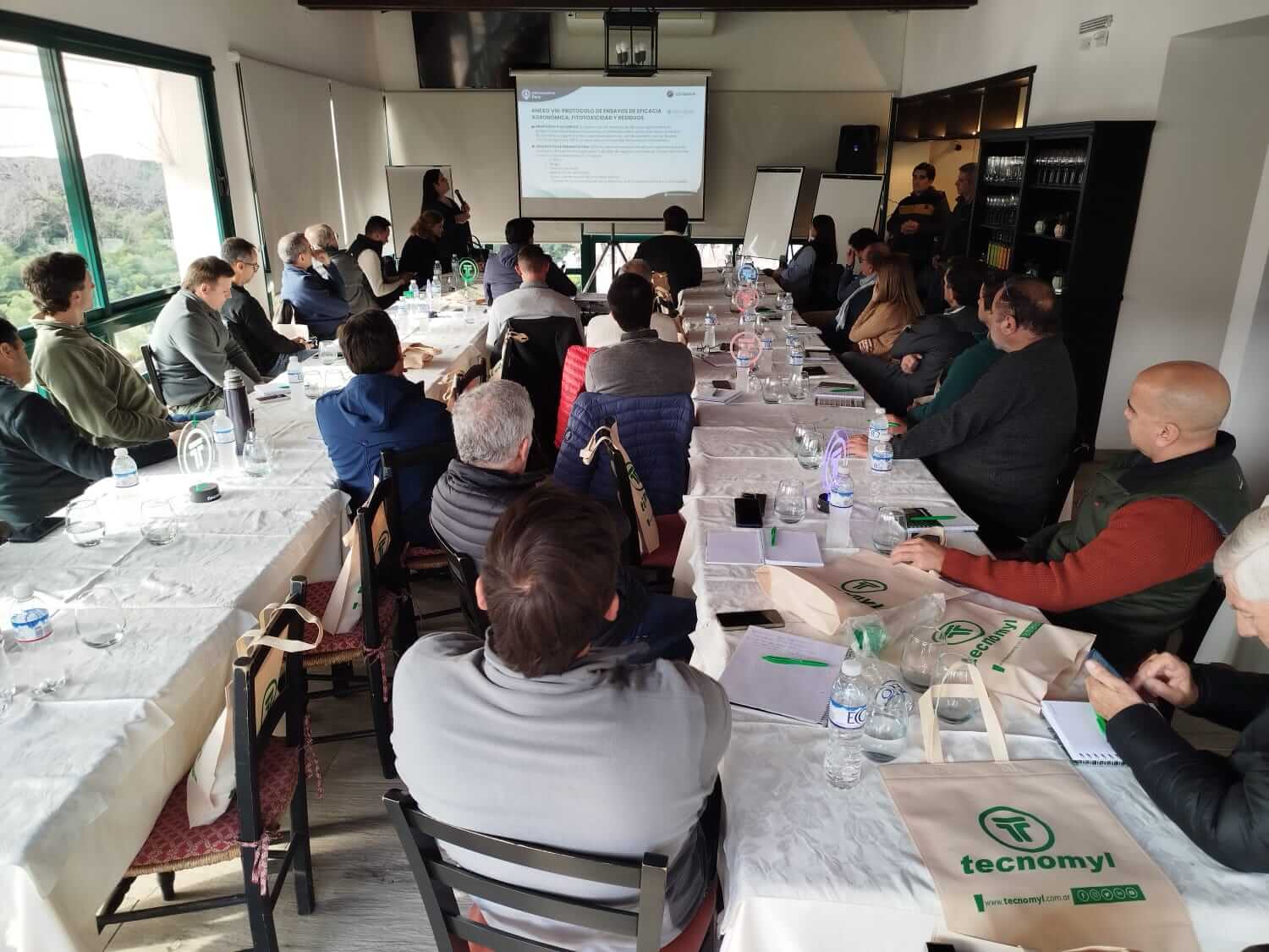 tecnomyl charla lopez