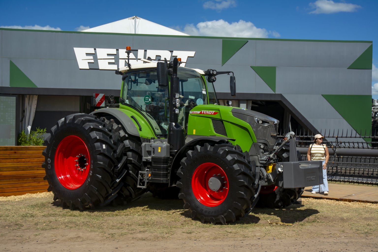 Fendt debuta en Expoagro y apunta a expandir su maquinaria agr&iacute;cola premium en todo el pa&iacute;s