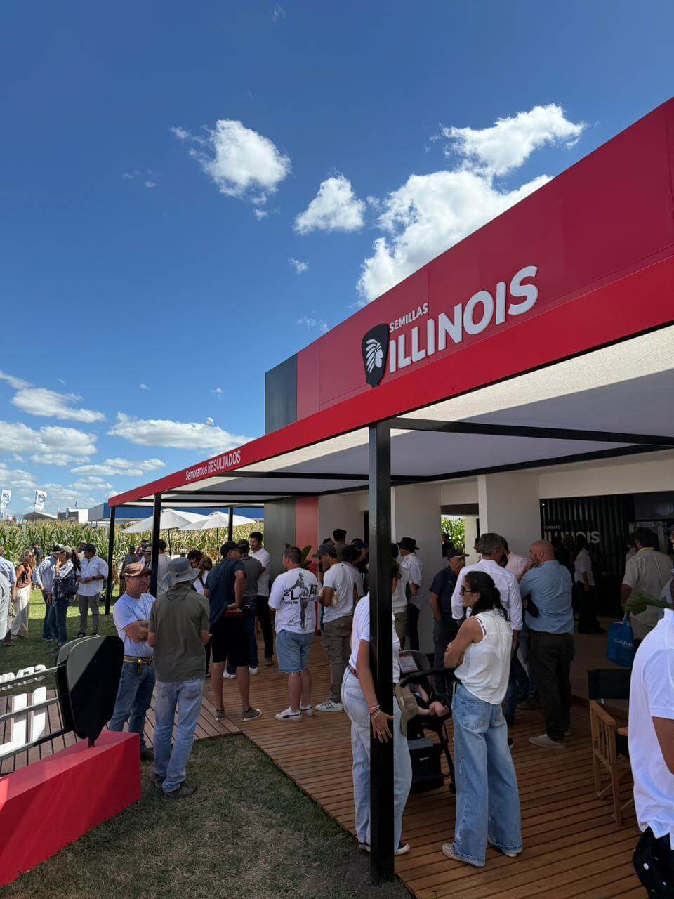 illinois stand