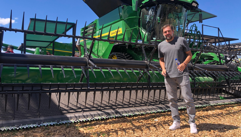 javier lux cosechadora