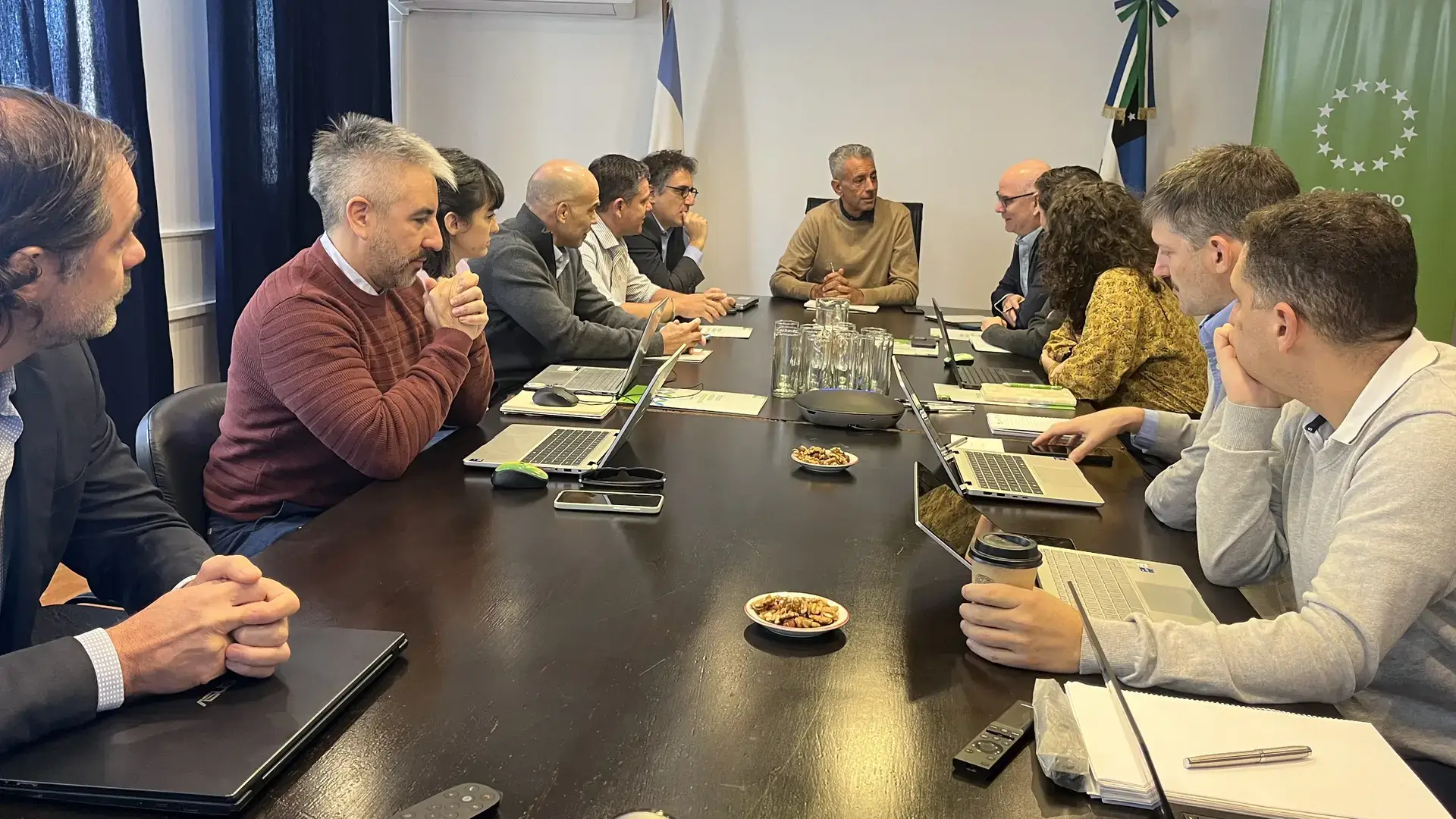 reunion con el BID rio negro