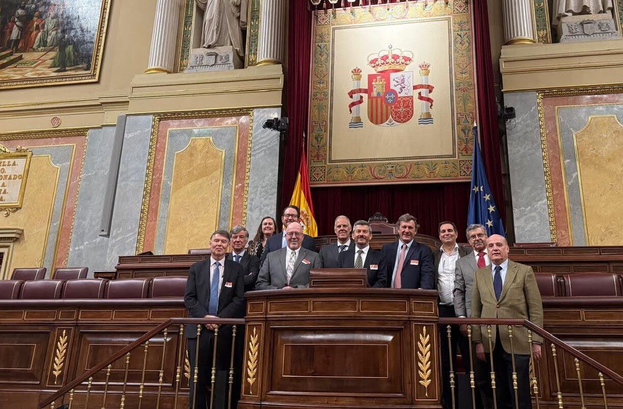 “No podemos permitir que el proteccionismo disfrazado de ambientalismo nos vuelva inviables” 2 Lower house