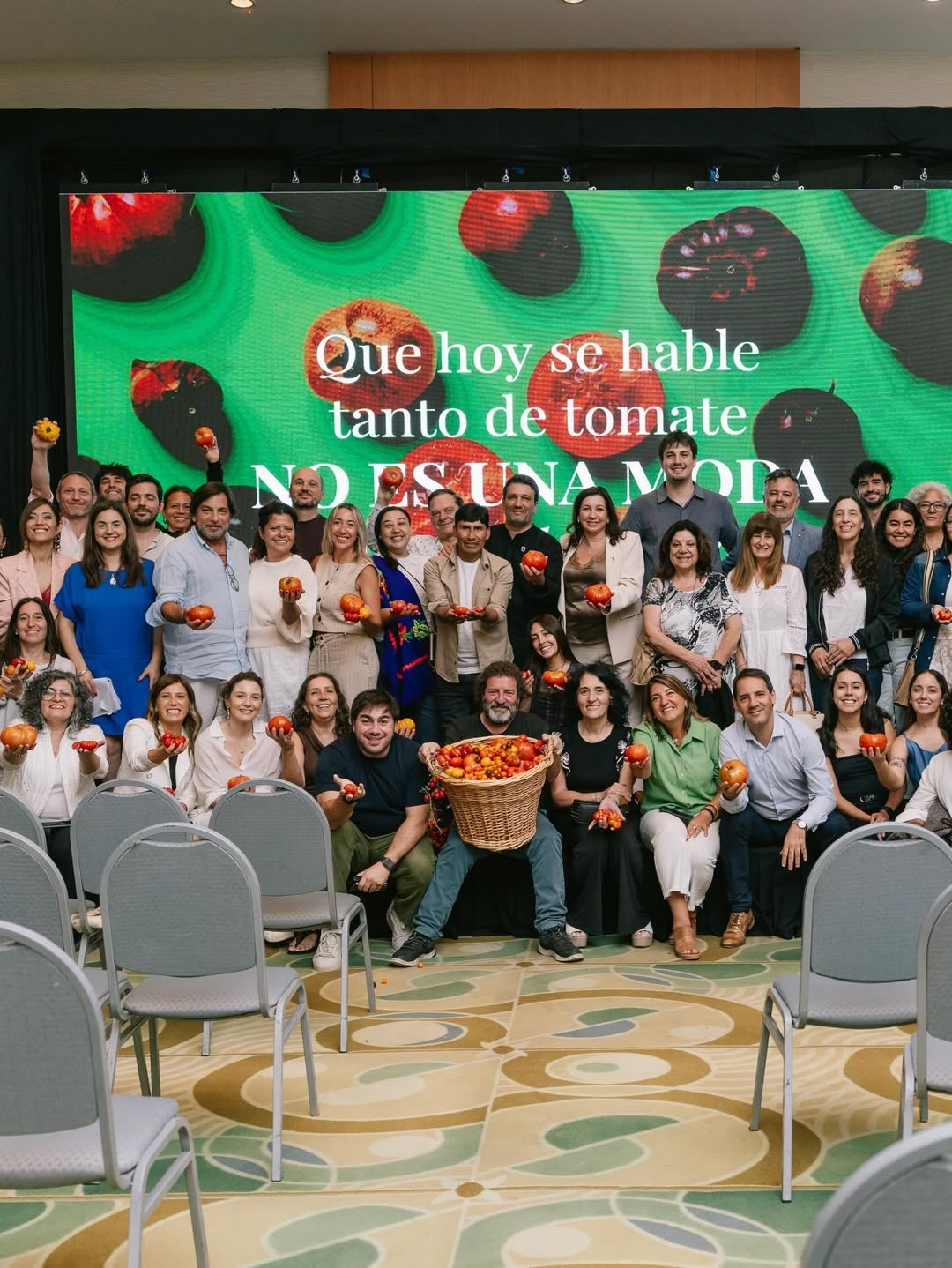 Tomates "Fórmula 1": Don Pacho, la huerta de dos generaciones que deslumbró a Franco Colapinto 3 Festival del tomate 2026. Foto Valentino Deoto