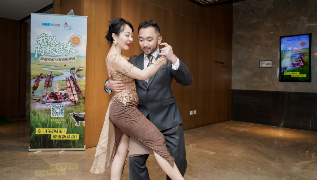 Al compás del tango, la carne argentina sale de gira por el interior de China para ampliar el mercado
