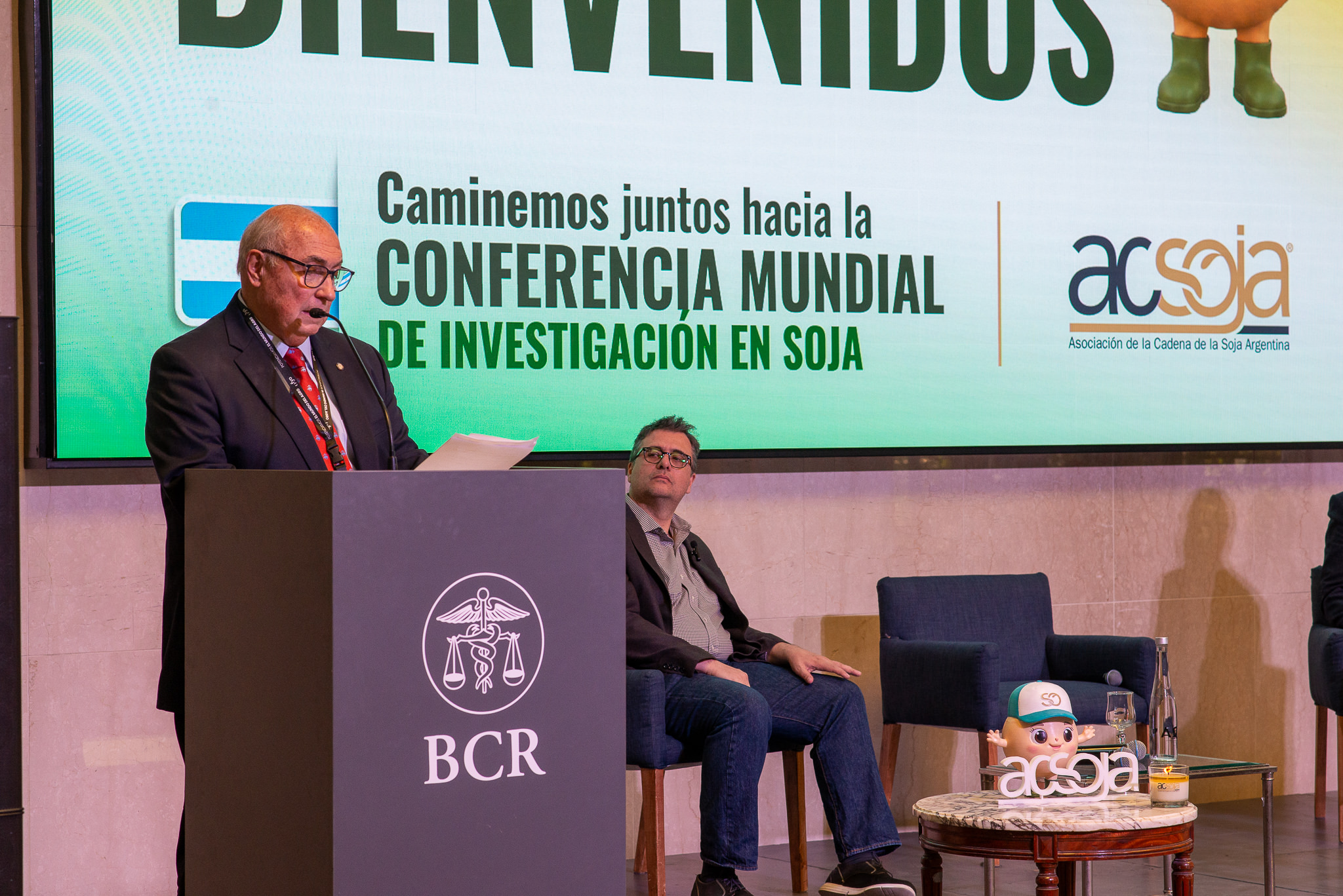 "No podemos esperar, debemos actuar”: la cadena de la soja pide acelerar la baja de retenciones 1 Foto 380