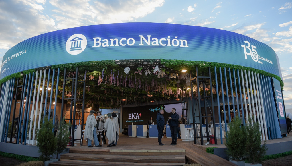 El Banco Nación busca batir un récord en Agroactiva: anunció tasas desde 12% en pesos y 0% en dólares
