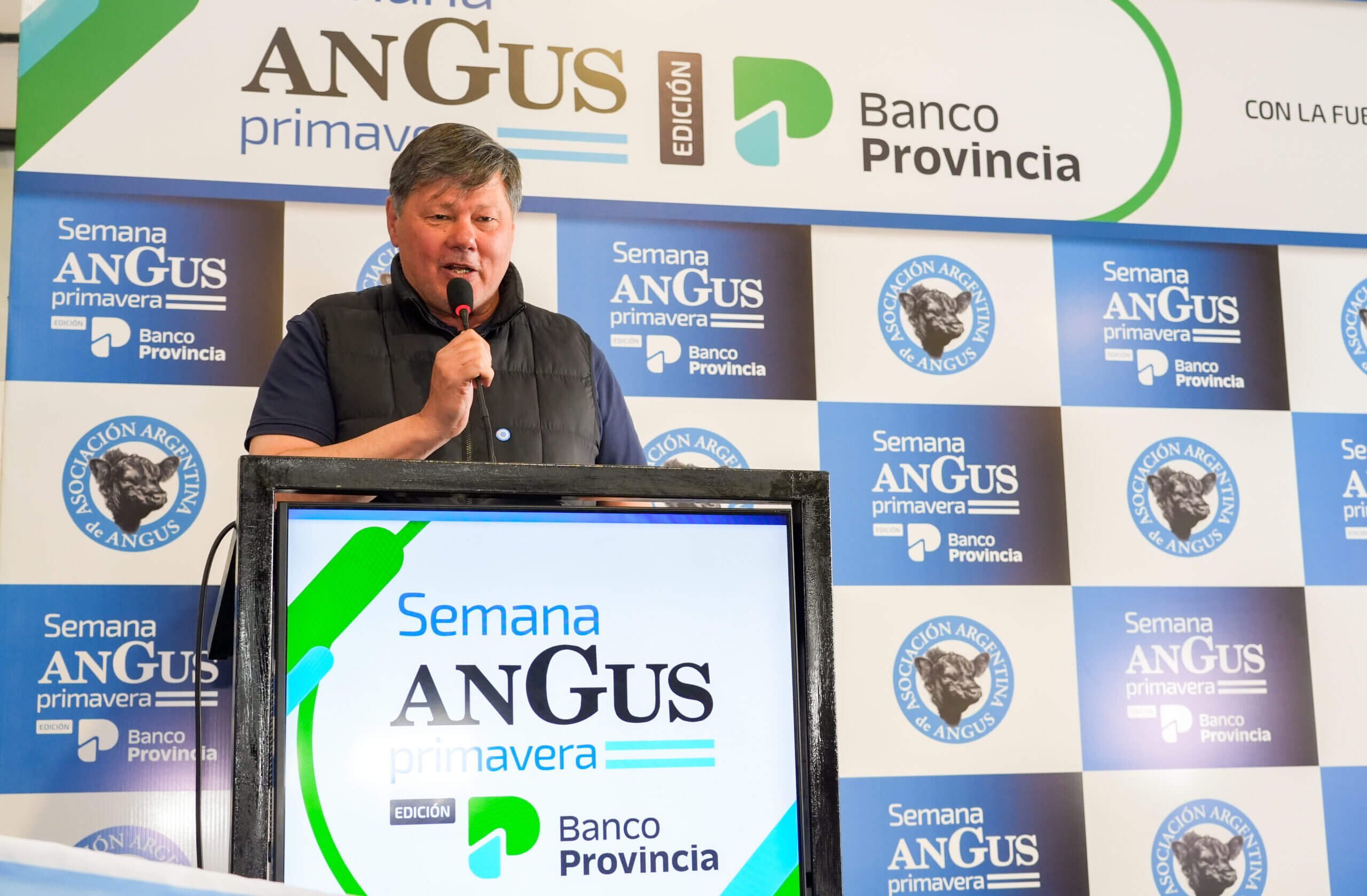 Descargar foto de Martin Schvartzman CEO de