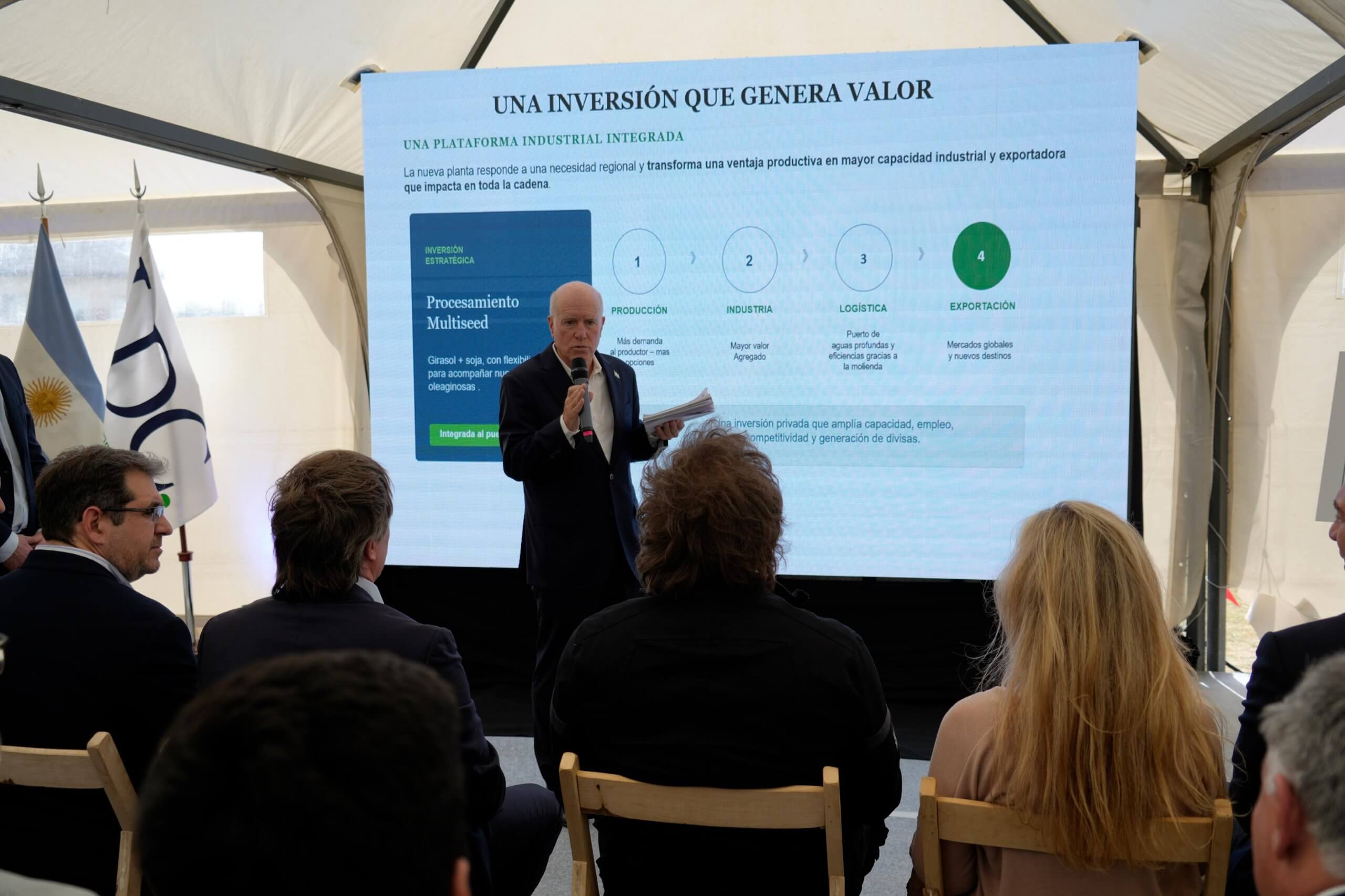 Una inversión de U$S 400 millones: Milei visitó lo que será una de las industrias de girasol más grandes del mundo 1 IMG 20260918 WA0002 scaled