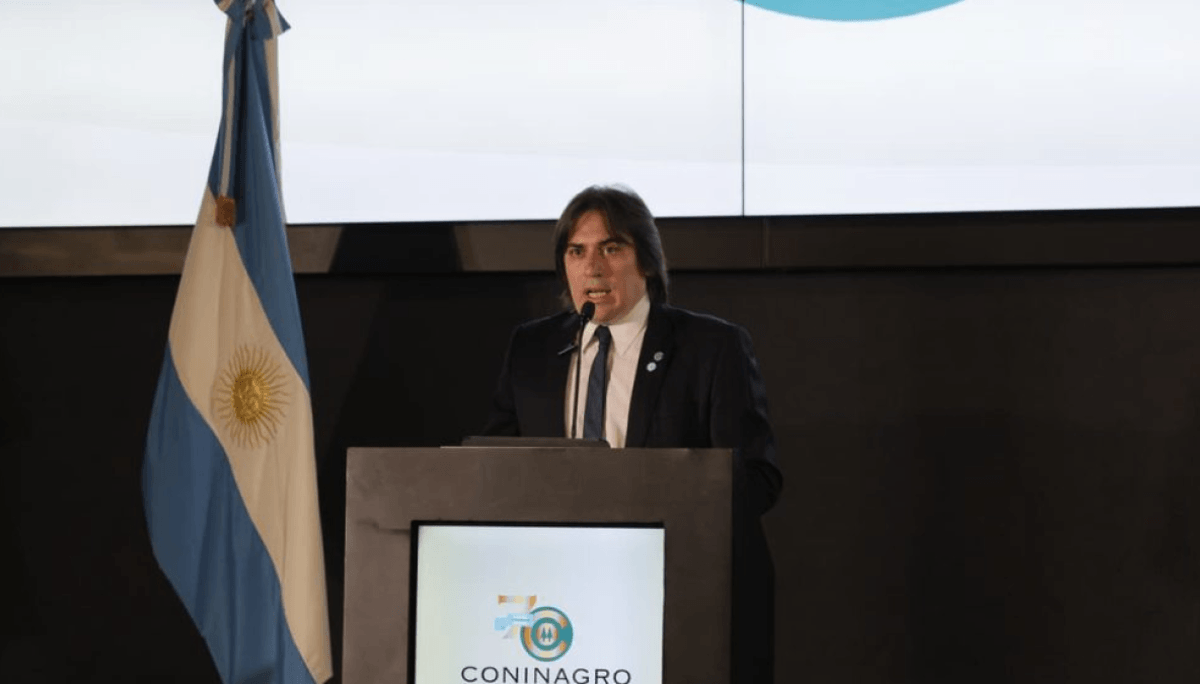 Coninagro celebró sus 70 años, pero también repasó sus reclamos: “El campo enfrenta costos elevados” 1 lucas magnano 70 anos