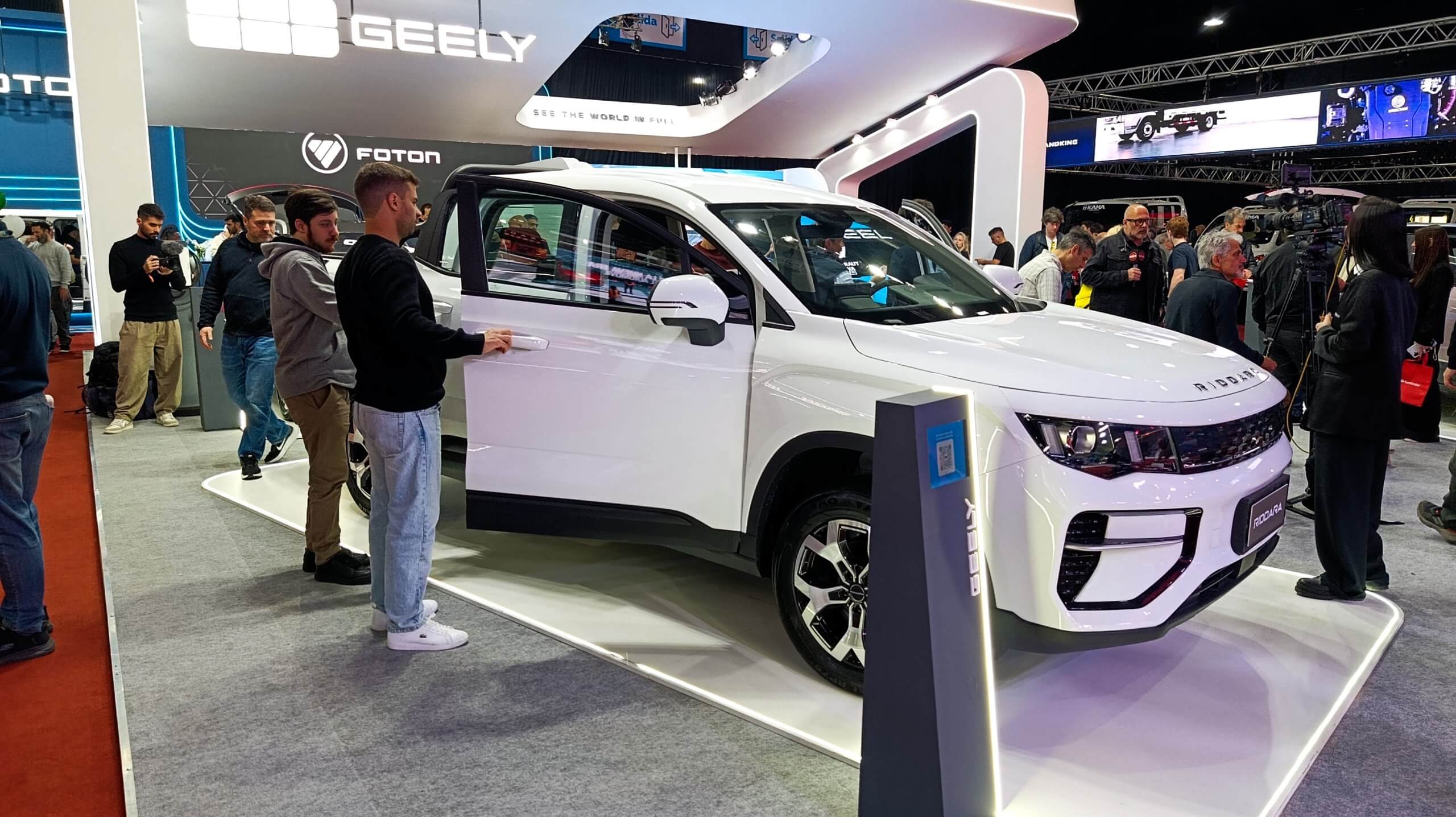 Geely Riddara scaled