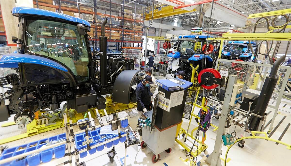 Una buena en la maquinaria agrícola: Case IH fabricará cabezales en Córdoba y “hay otros proyectos” por sumarse 2 Maquinaria agricola fabrica Case tractores